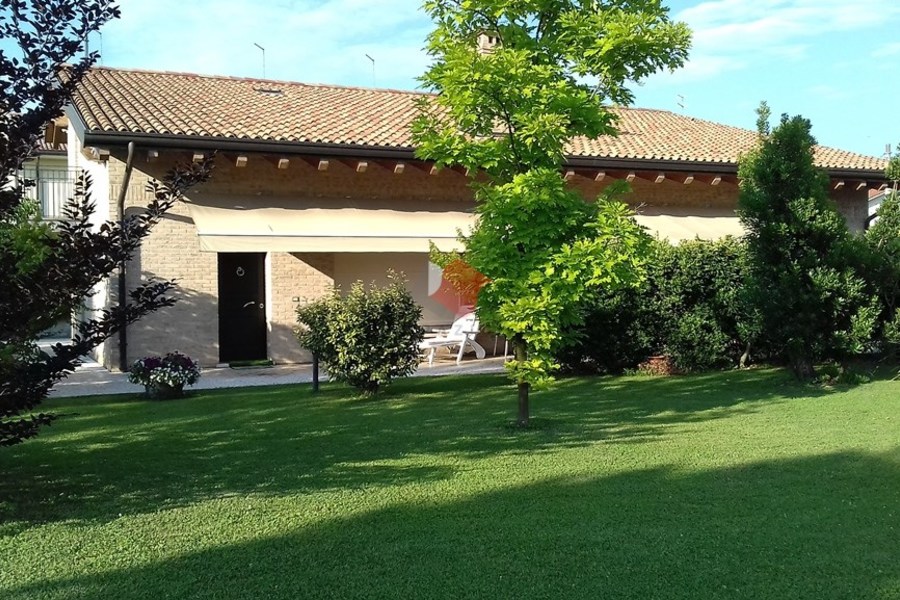 20180615_185626 - Schiera Bifamiliare Martellago (VE) OLMO, CENTRO 